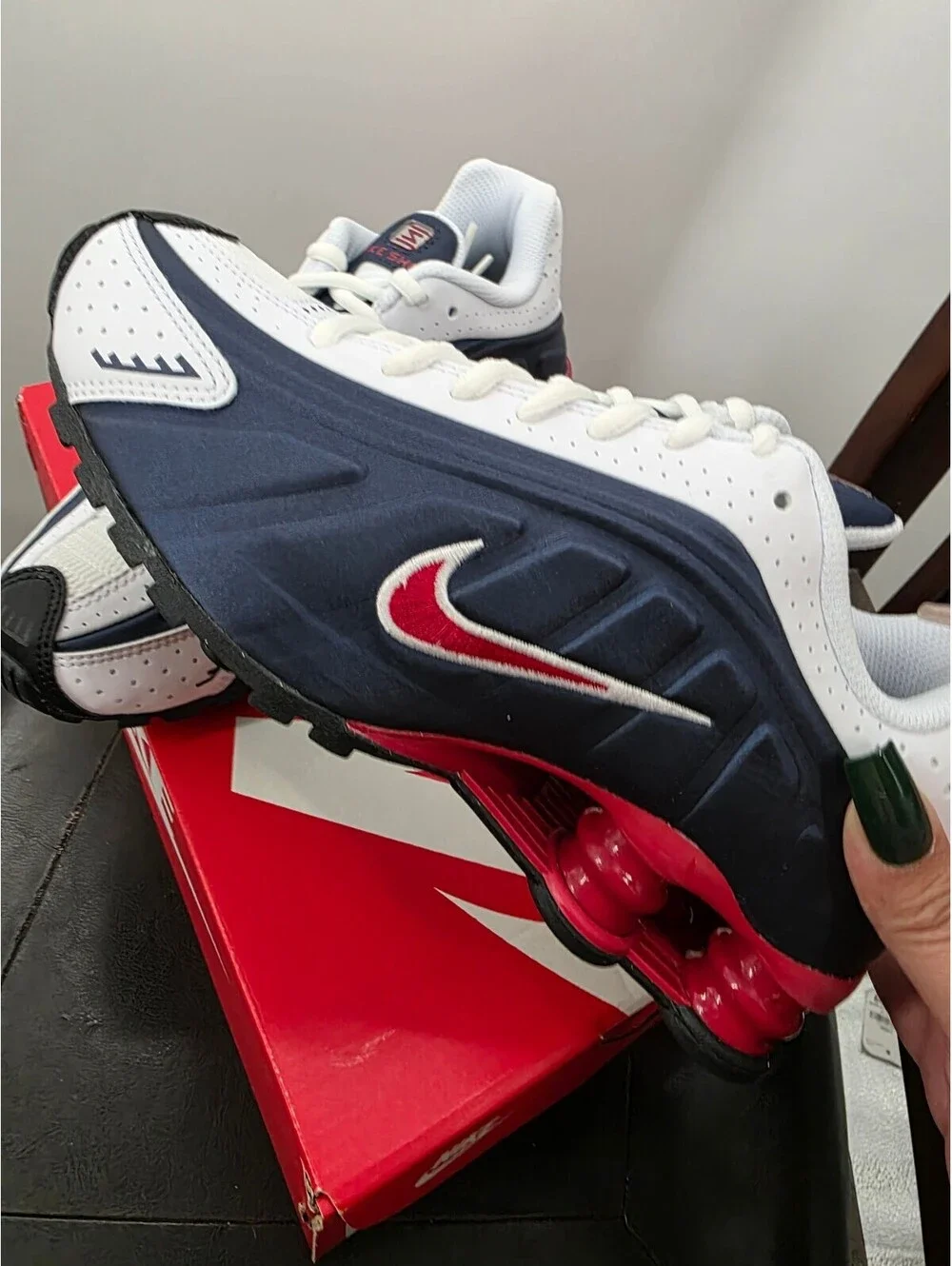 Nike Shox R4 Running Shoes Navy White Red